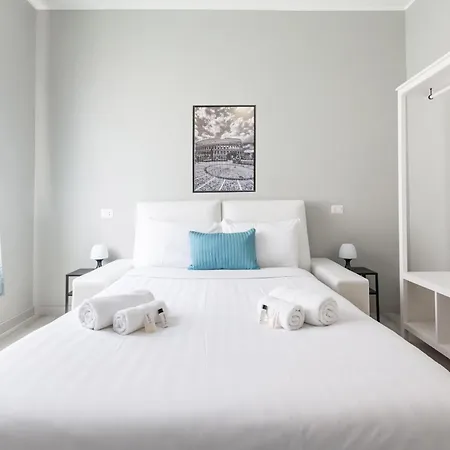 Hostly-the Happya Lodge-by San Giovanni Laterano